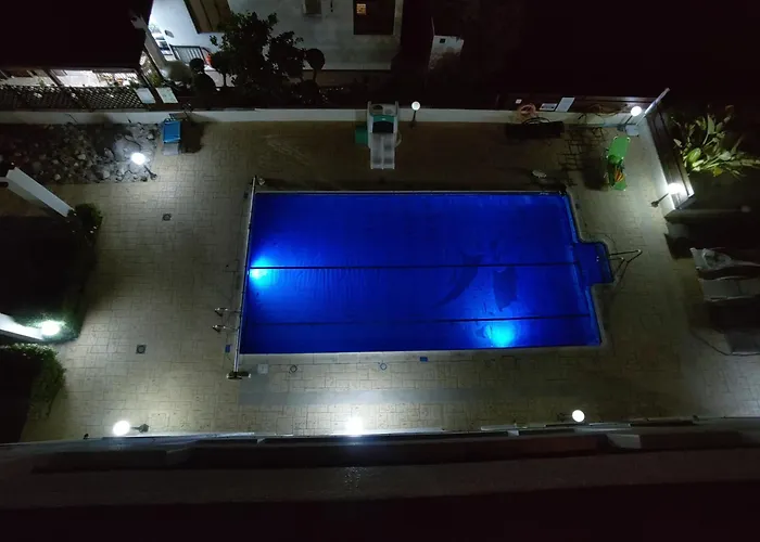 Othello With Pool, Balcony, Rooftop Hot Tub & 800 M Walk To Sandy Apartmán