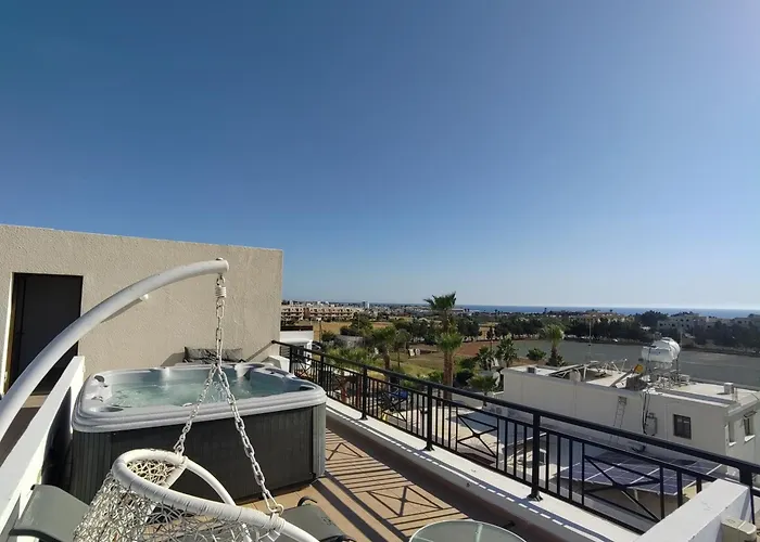 Othello With Pool, Balcony, Rooftop Hot Tub & 800 M Walk To Sandy *