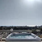 Othello With Pool, Balcony, Rooftop Hot Tub & 800 M Walk To Sandy *