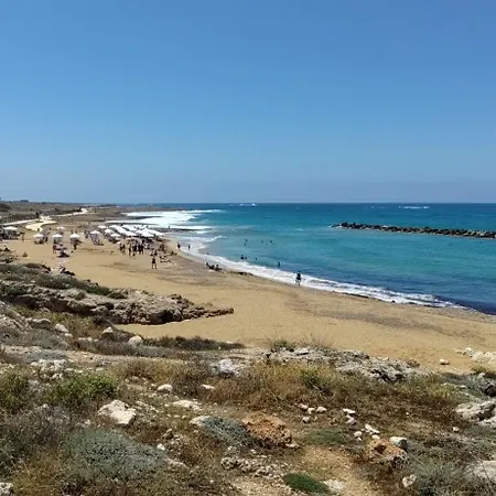 Othello With Pool, Balcony, Rooftop & 800 M To Sandy On Foot * Paphos