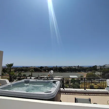 Othello With Pool, Balcony, Rooftop Hot Tub & 800 M Walk To Sandy *
