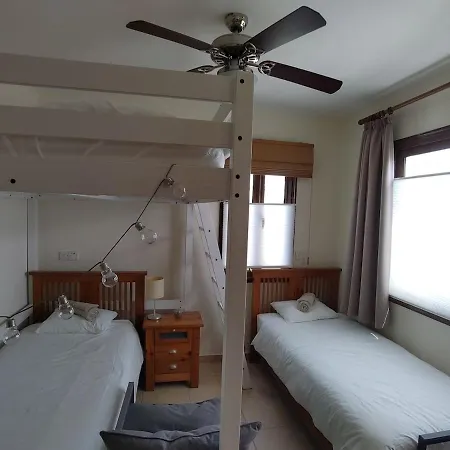 Othello With Pool, Balcony, Rooftop & 800 M To Sandy On Foot Апартаменты